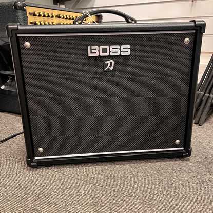 Bild på Boss Katana 50 (Begagnad)
