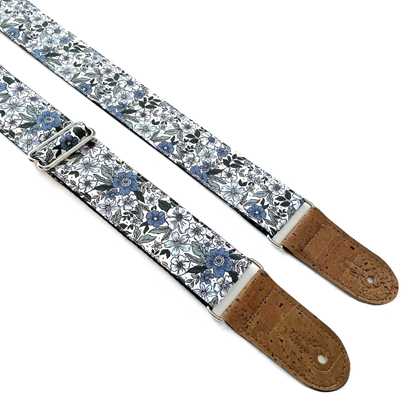 Denmark Street Straps Up On The Cripple Creek Vegan axelband gitarrband