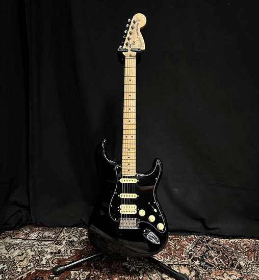 Bild på Fender American Performer Stratocaster HSS Black (Begagnad)